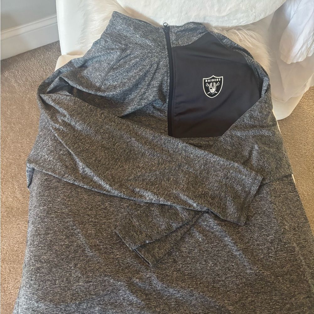 Raiders Gray and Black Performance Hoodie